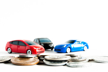 自動車と税金や罰金