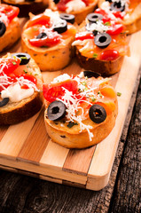 Bruschetta and salmon