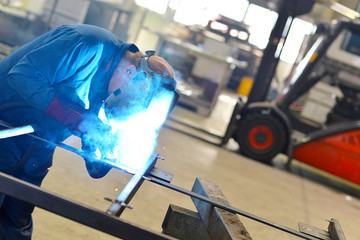Schweisser // Industrial worker welding technology