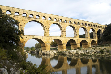 Fototapeta premium Akwedukt rzymski w Pont du Gard we Francji