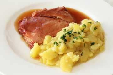 Badisches Schäufele mit selbstgemachtem Kartoffelsalat