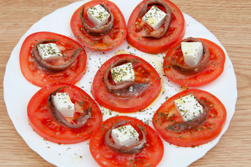 Tasty tomato slices with cheese