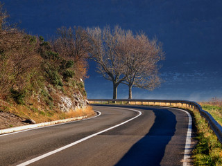 curved road