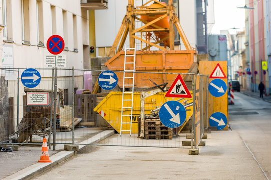 Baustelle in einer Stadt