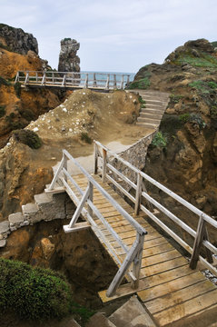 Bridge at Papoa peninsula, Peniche (Portugal)