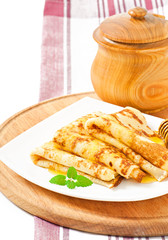Delicious pancakes with honey 