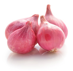 Fototapeta premium Shallots, Raw and uncooked isolated on white background