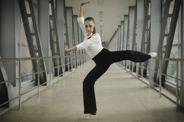 Fototapeta na wymiar Ballet business girl