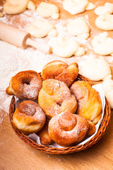 Donats in basket