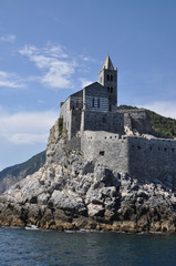 Fototapeta na wymiar Kirche San Pietro w Porto Venere, Cinque Terre