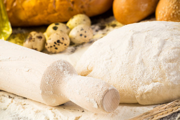 flour, eggs, white bread, wheat ears