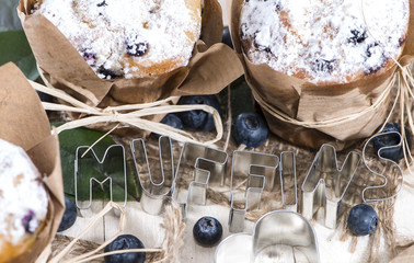 Muffins with sign