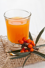 Sallow-thorn liqueur