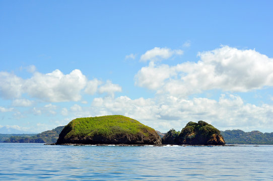 Islands off the coast of Costa Rica