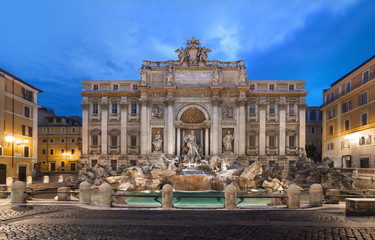 Fototapeta na wymiar Fontaine de Trevi Rzym