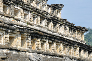 Fototapeta premium Pyramid of the Niches, El Tajin (Mexico)