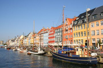 Fototapeta na wymiar NyHavn - Copenhagen Denmark