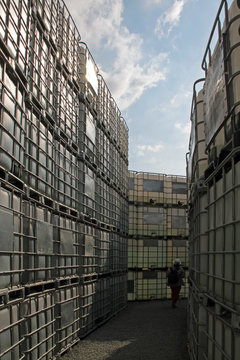 Gestapelte Wassertanks