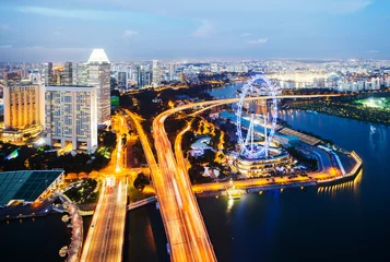 Foto auf Acrylglas Skyline von Singapur bei Nacht © leungchopan