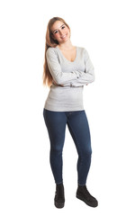 Stehende Frau mit guter Laune - ganzer Körper