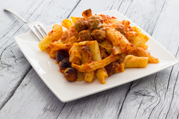 Baked pasta with meatballs