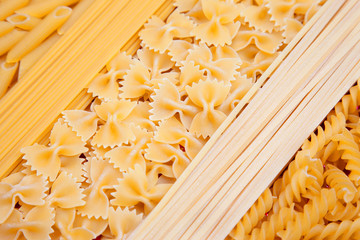 spaghetti penne farfalle