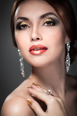 Obraz premium woman with bright makeup