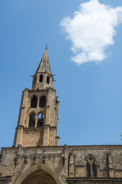 Montagnac, gothic church