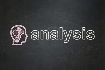 Fototapeta premium Marketing concept: Head With Gears and Analysis on chalkboard