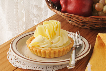 Goumet key lime pie