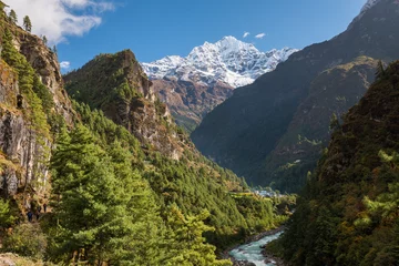 Fotobehang Nepal Vallei dichtbij Phakding, Himalaya, Nepal