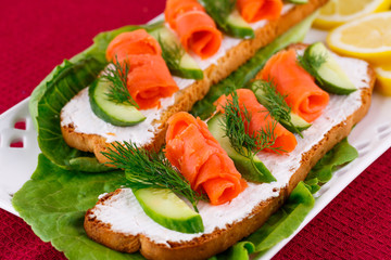 Salmon sandwiches