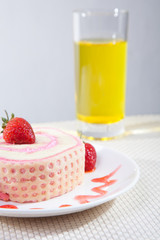 Strawberry Roll Cake with drink