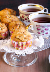 Apple muffins