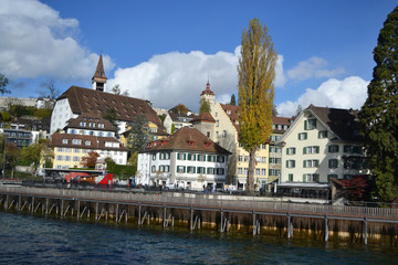 Fototapeta na wymiar Nasyp w Lucerna, Szwajcaria.