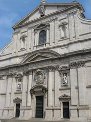 Italie - Rome - Chiesa del Gesù - Entrée extérieure