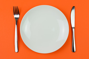 Dinner plate © Kenishirotie