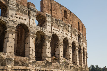 Obraz premium Broken Arches in Coliseum