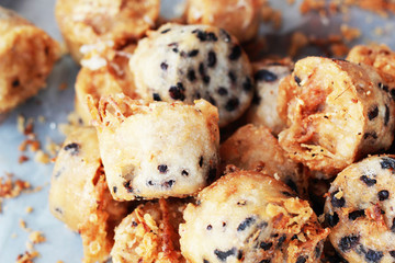 Taro chips in the market