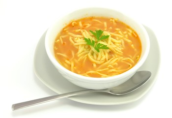 zupa pomidorowa z makaronem