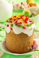 Small Easter cake.