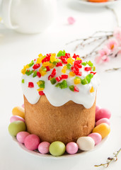 Small Easter cake.