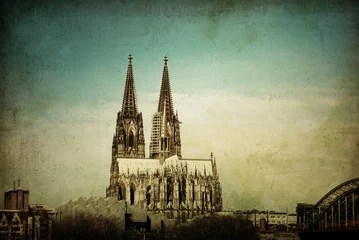 gotische Kathedrale im Retro-Stil in Köln © ilolab
