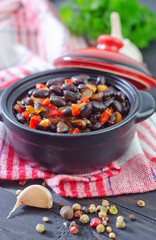 chilli con carne in bowl