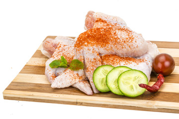 Raw chicken wings