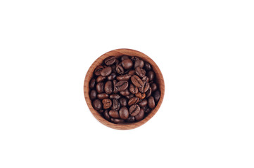 Obraz na płótnie Canvas White coffee beans in a wooden bowl