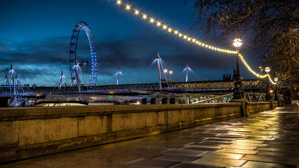 Victoria Embankment - 60175946