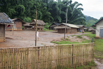 Fototapeta na wymiar Wieś w Laosie