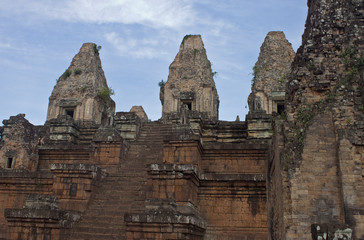 Fototapeta na wymiar Ruins of ancient Angkor temple Bakong, Cambodia