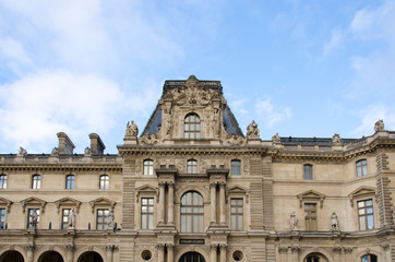 Fototapeta na wymiar Louvre museum in Paris